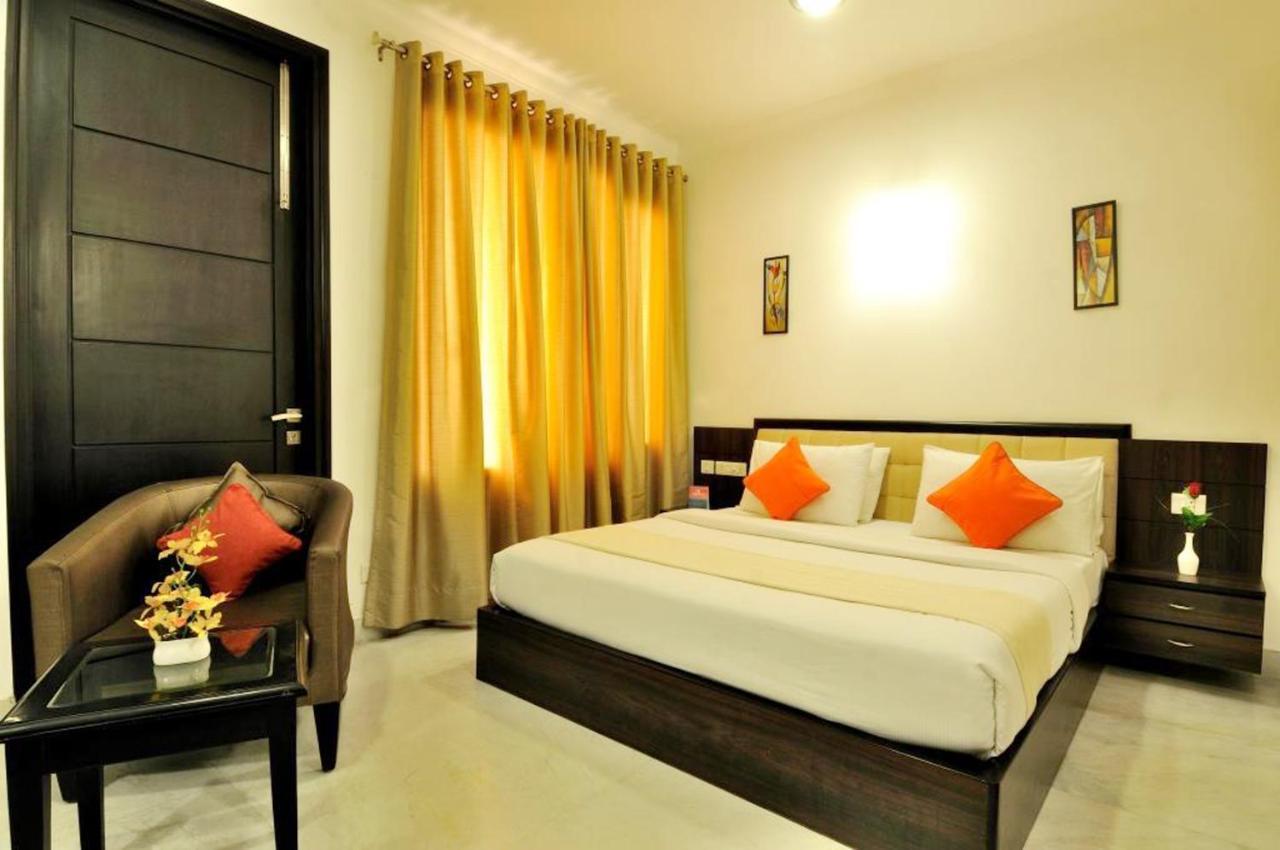 Rr Residency Hotell Delhi  Exteriör bild