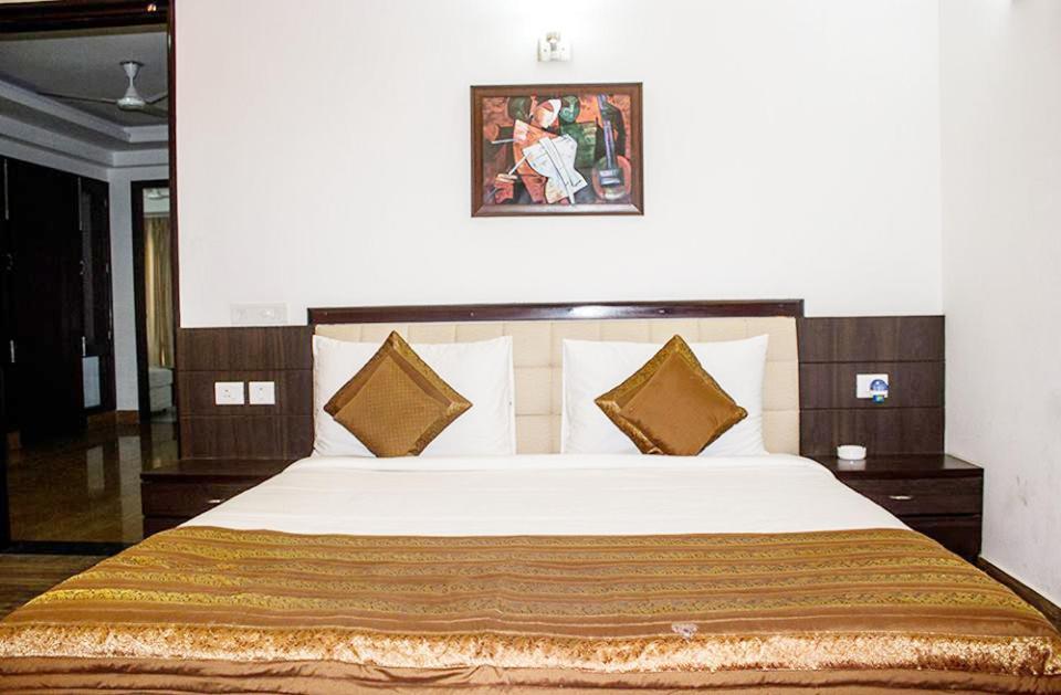 Rr Residency Hotell Delhi  Exteriör bild