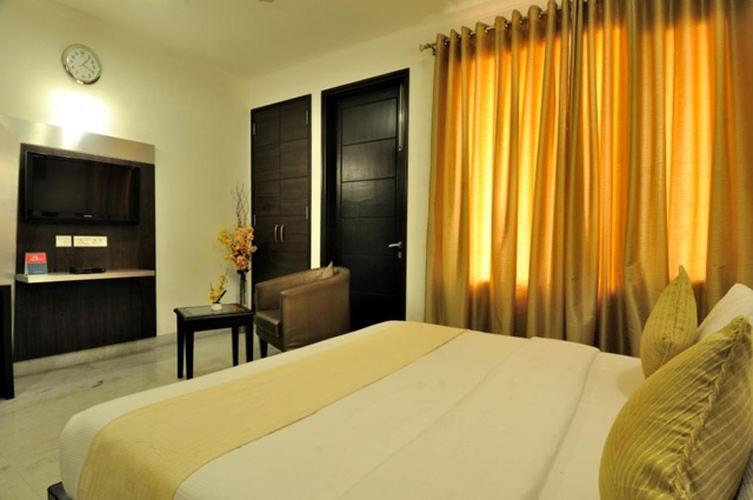 Rr Residency Hotell Delhi  Exteriör bild
